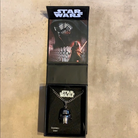 Jewelry - Picture 2 of 4